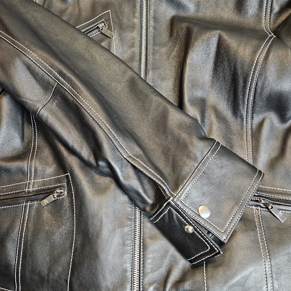 Pamela McCoy Women Black Biker Leather Jacket Size Large - Picture 4 of 10